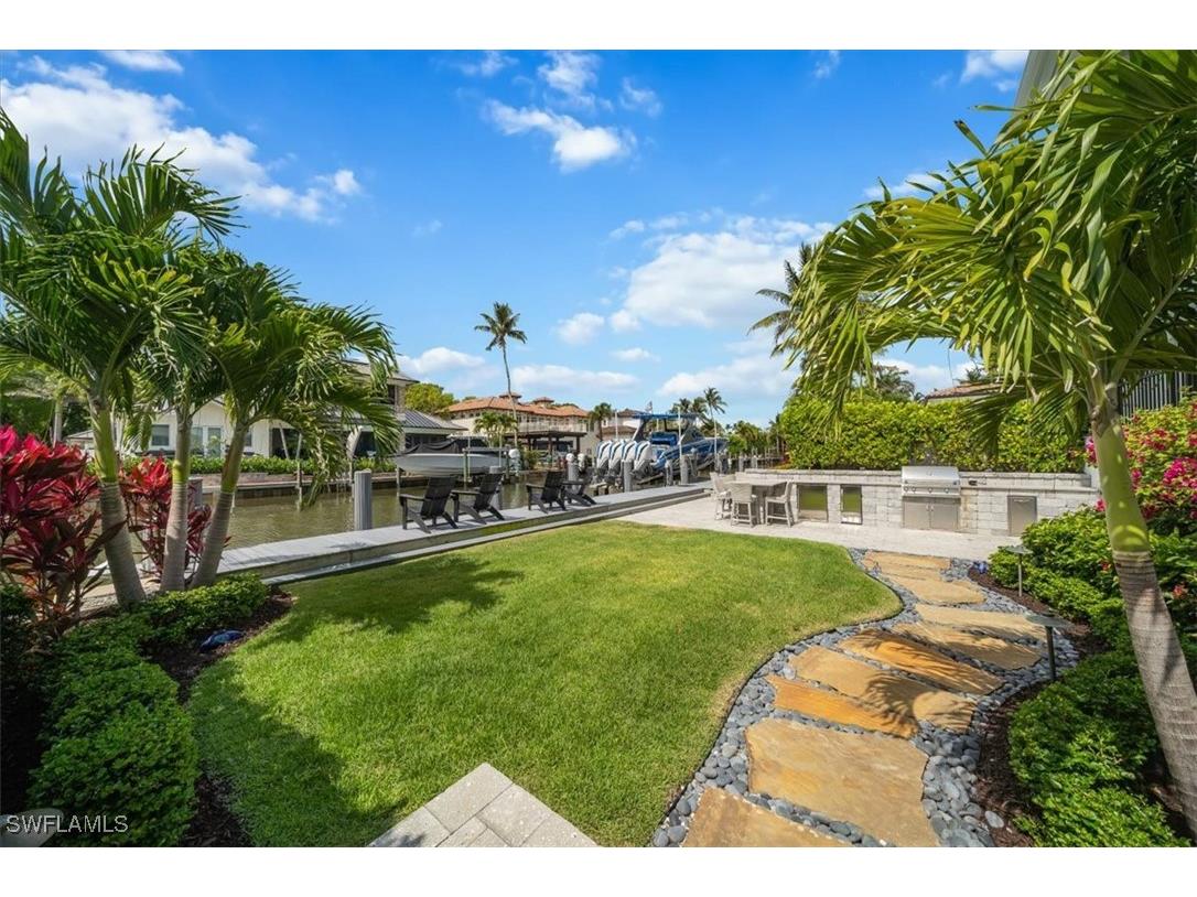 470 17th Avenue S Naples FL 34102 225077888 image18