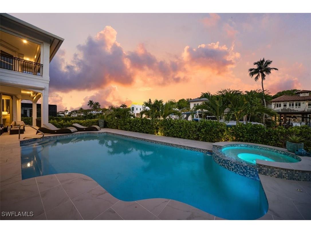 470 17th Avenue S Naples FL 34102 225077888 image21