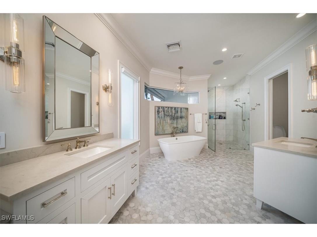 470 17th Avenue S Naples FL 34102 225077888 image25