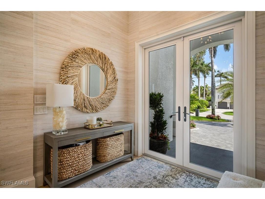 470 17th Avenue S Naples FL 34102 225077888 image4