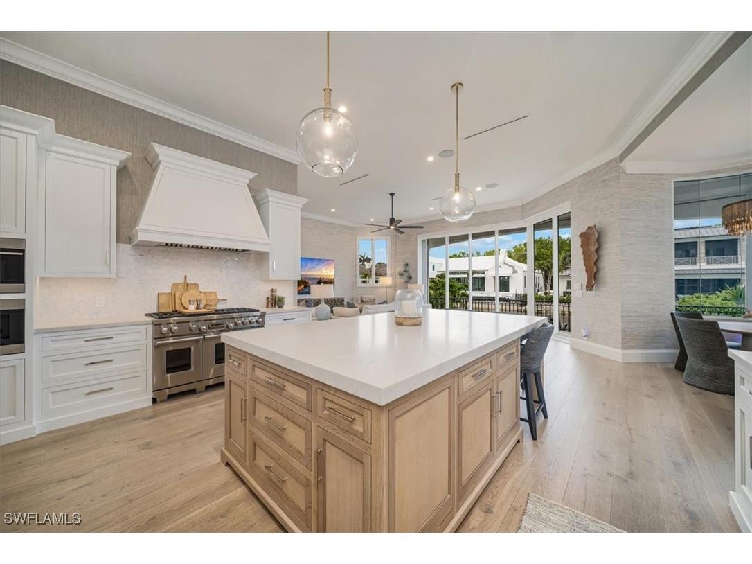 470 17th Avenue S Naples FL 34102 225077888 image8