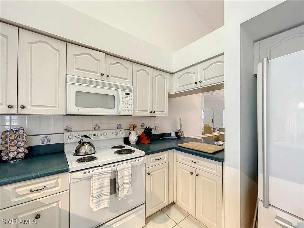 470 Bermuda Cove Way #2-303 Naples FL 34110 225066244 image16