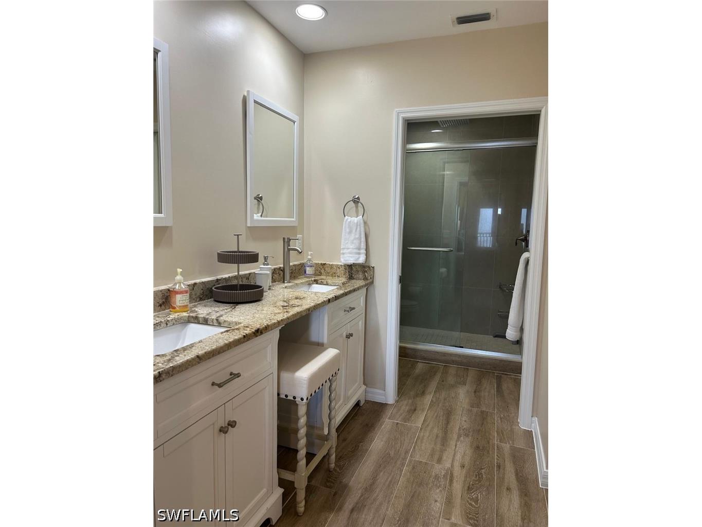470 Launch Circle #503 Naples FL 34108 226025635 image18