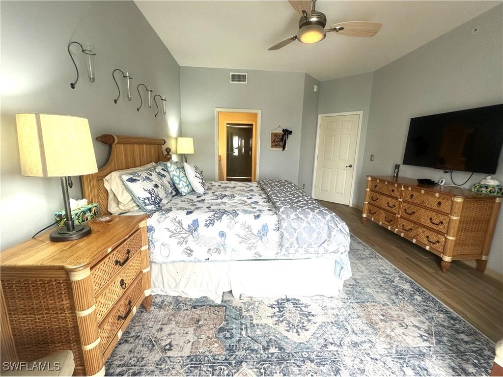 470 Launch Circle #V-503 Naples FL 34108 225043490 image10