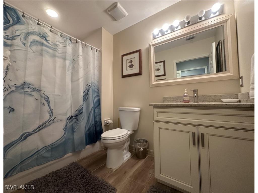 470 Launch Circle #V-503 Naples FL 34108 225043490 image20