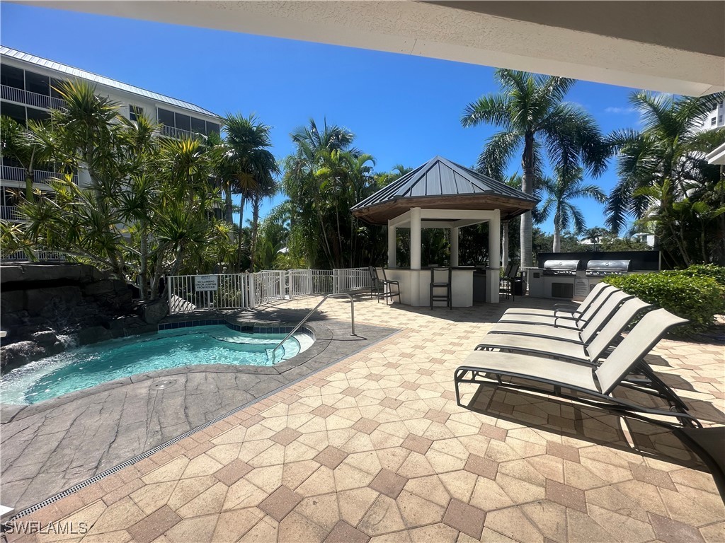 470 Launch Circle #V-503 Naples FL 34108 225043490 image27