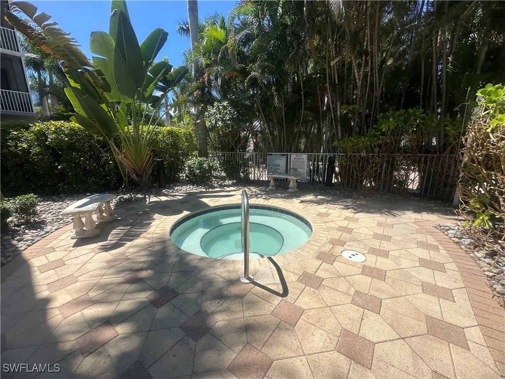 470 Launch Circle #V-503 Naples FL 34108 225043490 image29