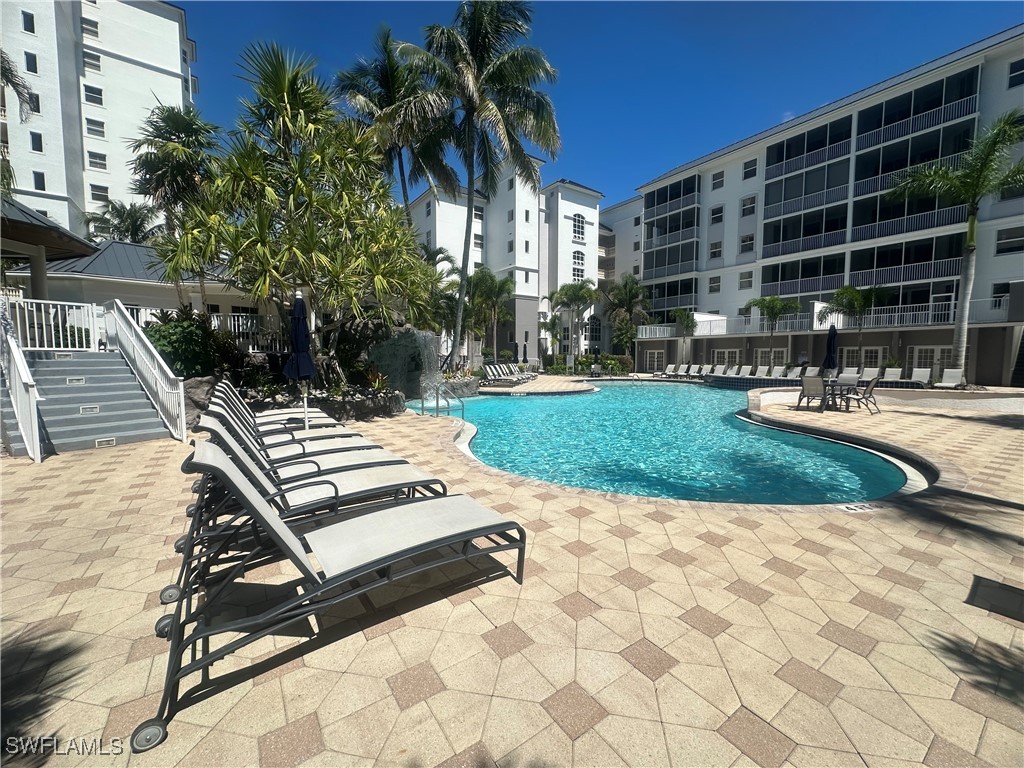 470 Launch Circle #V-503 Naples FL 34108 225043490 image30