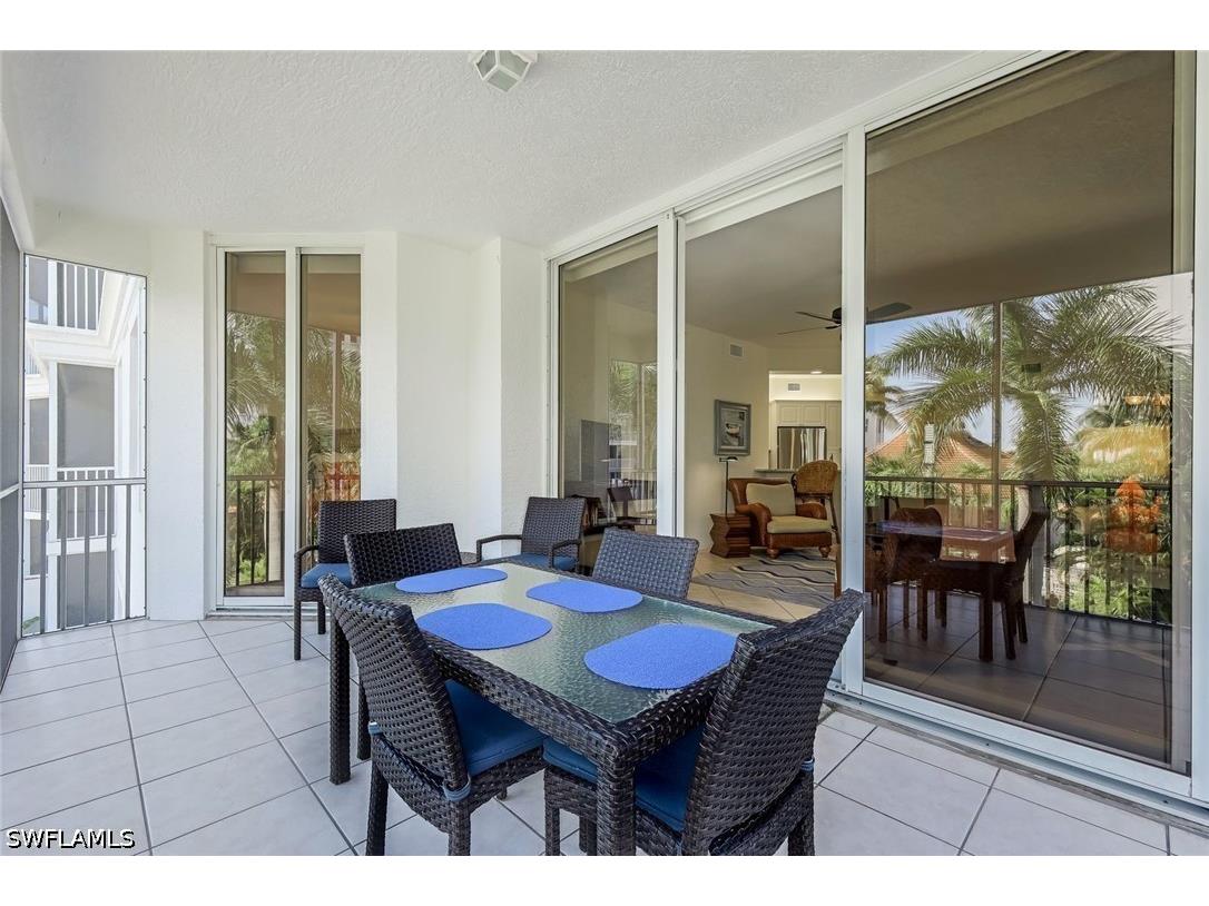 470 Launch Circle #V301 Naples FL 34108 226018437 image2