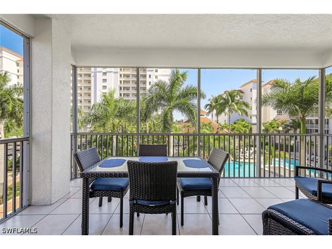 470 Launch Circle #V301 Naples FL 34108 226018437 image3