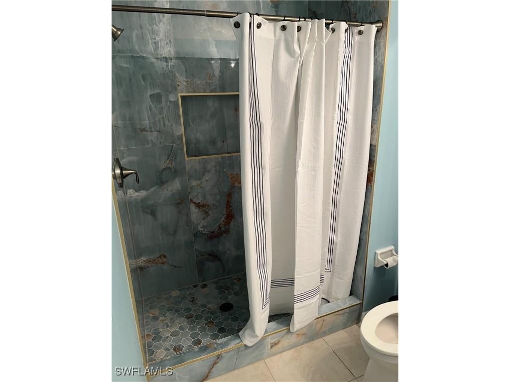 470 Launch Circle #V303 Naples FL 34108 225067269 image20