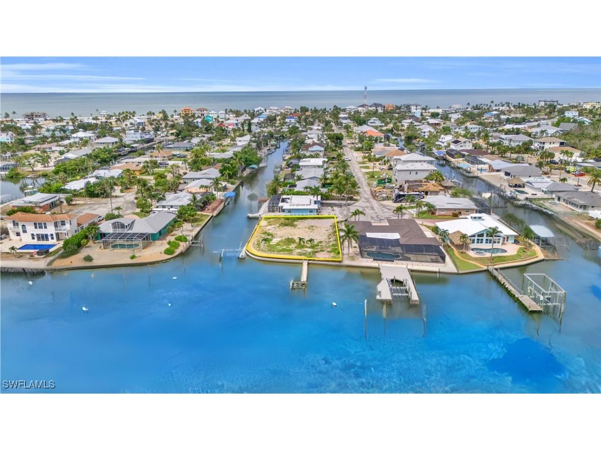 470 Madison Court Fort Myers Beach FL 33931 225085037 image11