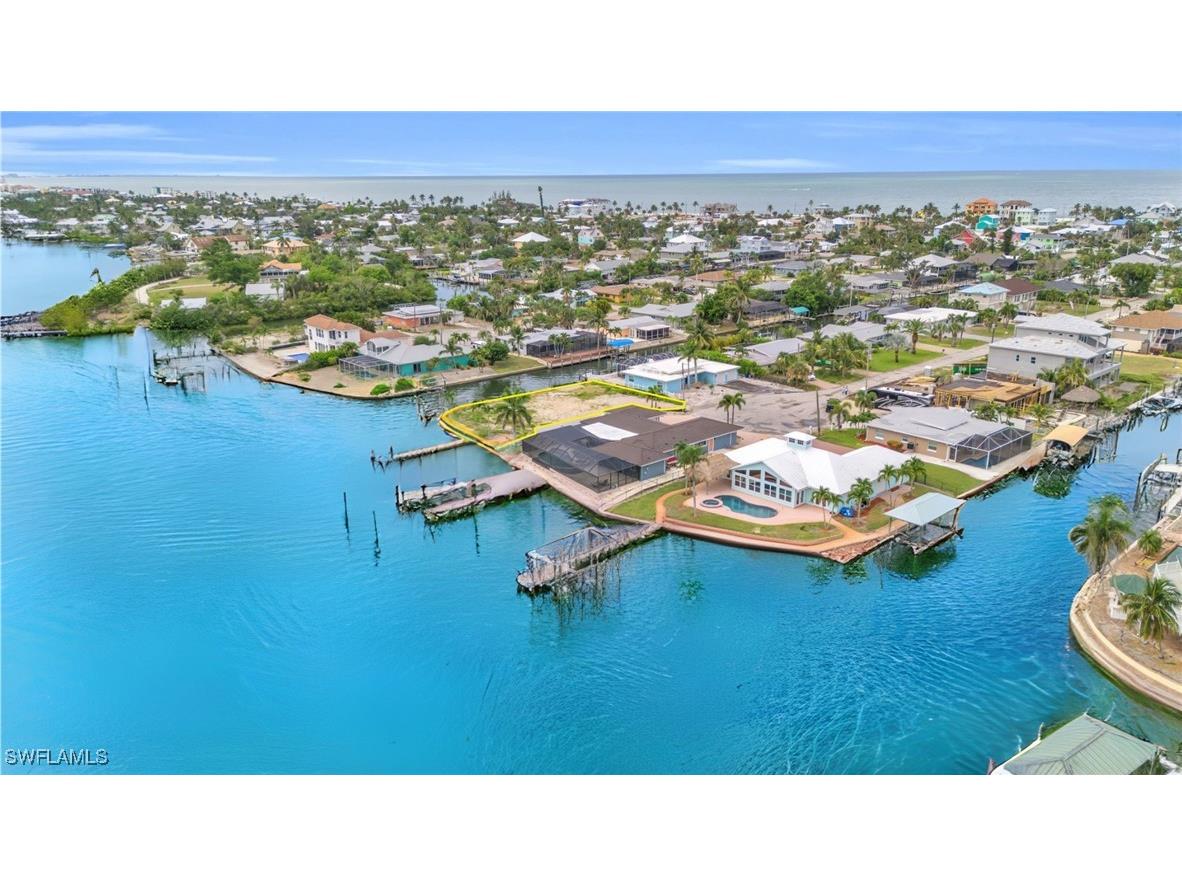 470 Madison Court Fort Myers Beach FL 33931 225085037 image14