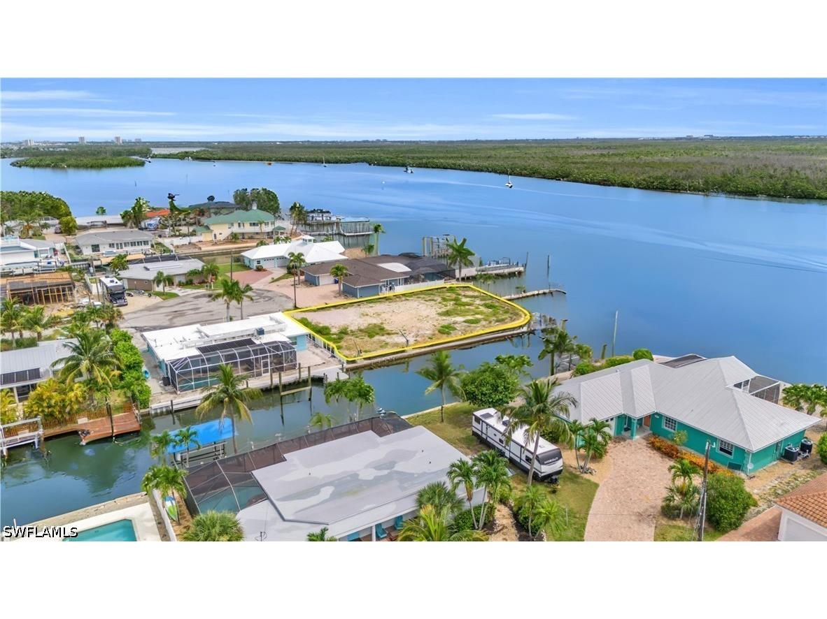 470 Madison Court Fort Myers Beach FL 33931 226025627 image13