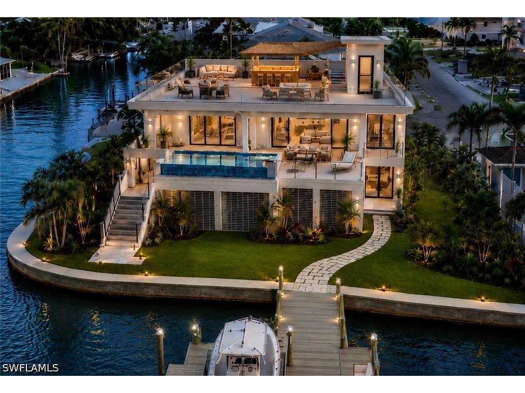 470 Madison Court Fort Myers Beach FL 33931 226025627 image2
