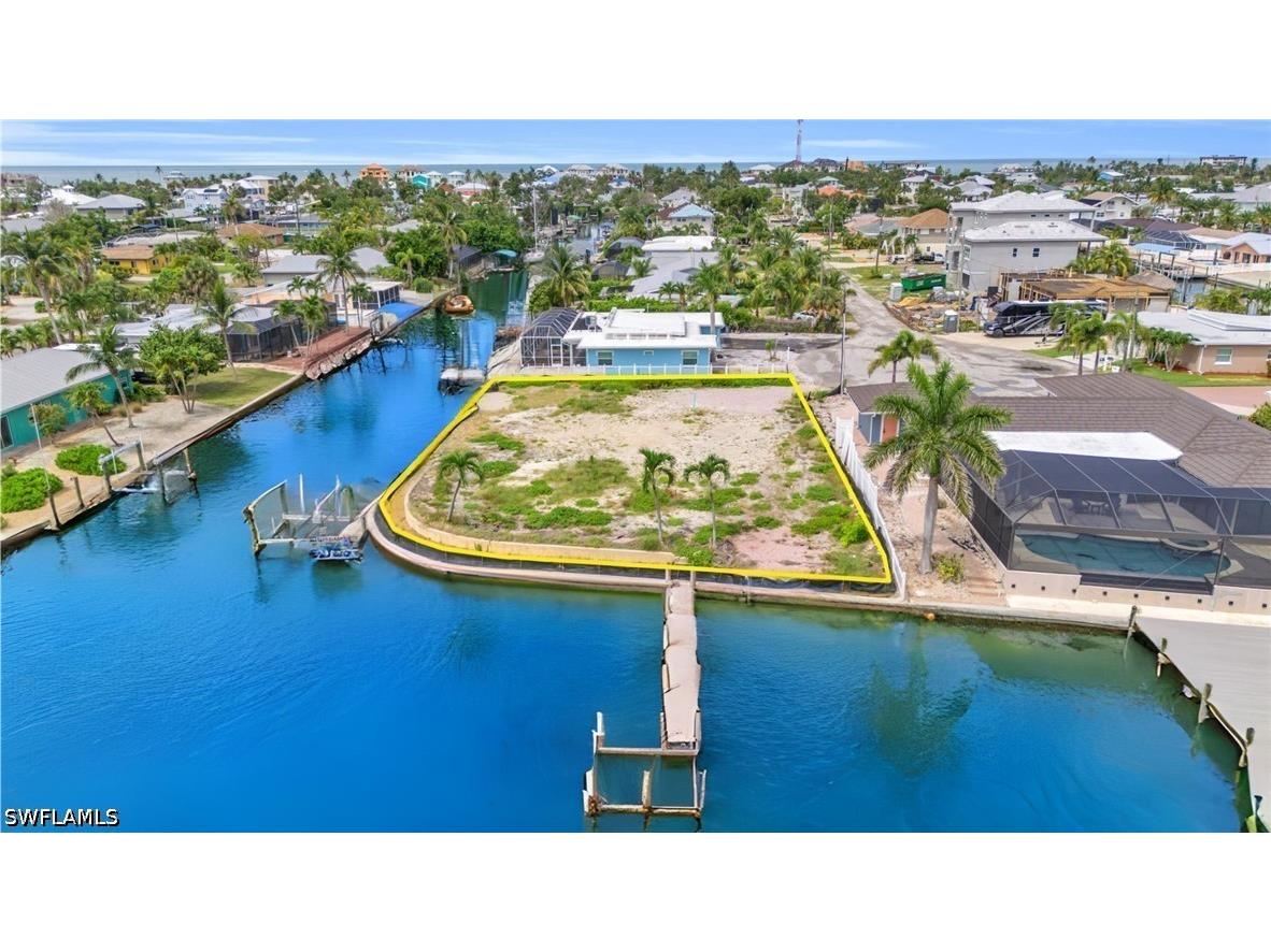 470 Madison Court Fort Myers Beach FL 33931 226025627 image5