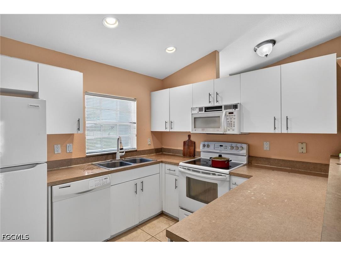 4700/4702 Leonard Boulevard S Lehigh Acres FL 33973 2026026237 image11