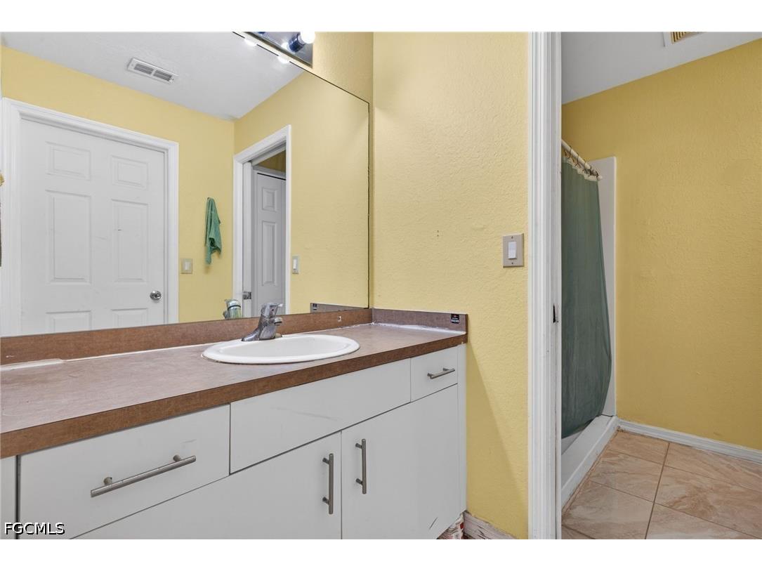 4700/4702 Leonard Boulevard S Lehigh Acres FL 33973 2026026237 image14