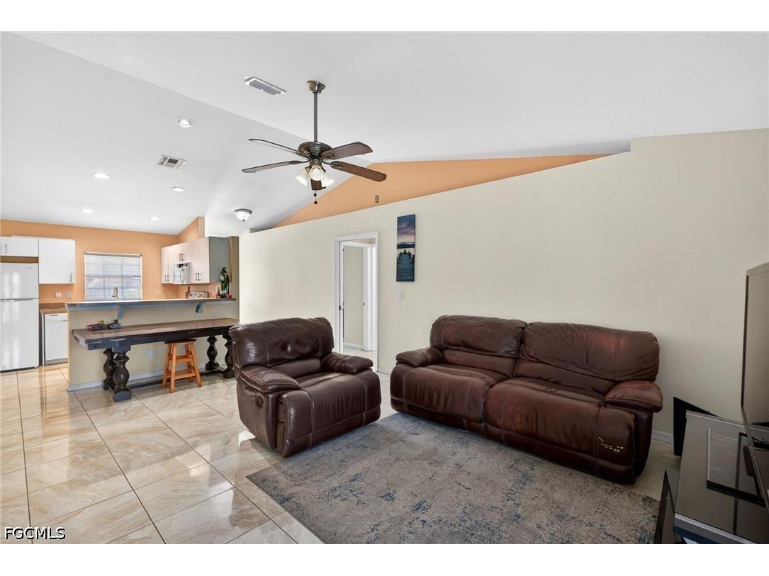 4700/4702 Leonard Boulevard S Lehigh Acres FL 33973 2026026237 image6