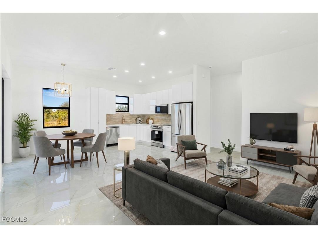 4700 Dora Avenue S Lehigh Acres FL 33974 2026001429 image13