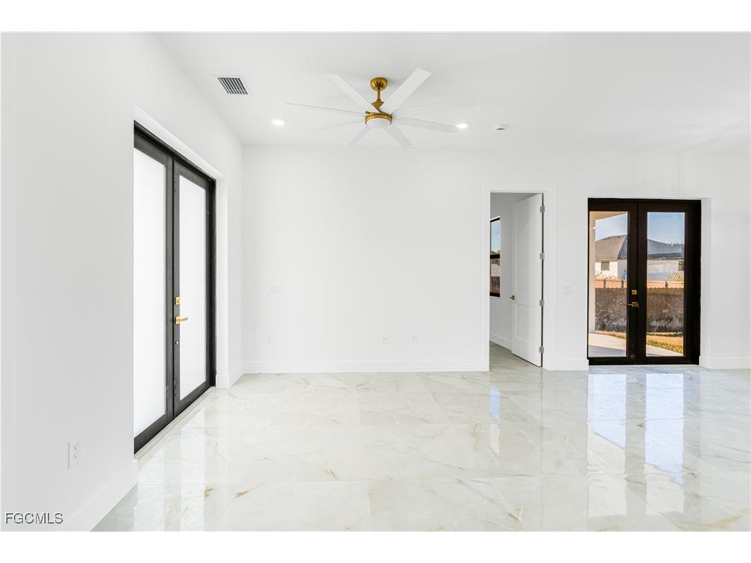 4700 Dora Avenue S Lehigh Acres FL 33974 2026001429 image21