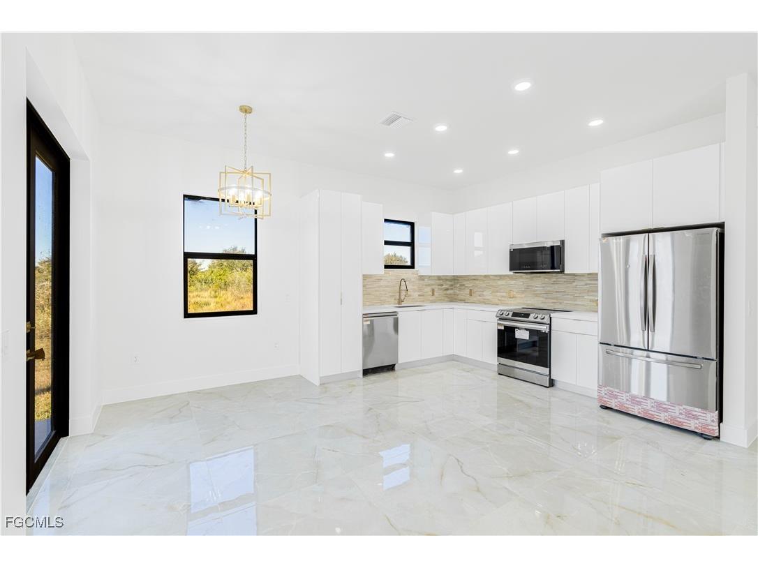 4700 Dora Avenue S Lehigh Acres FL 33974 2026001429 image23