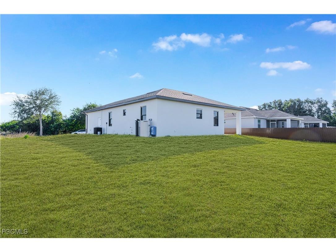 4700 Dora Avenue S Lehigh Acres FL 33974 2026001429 image48