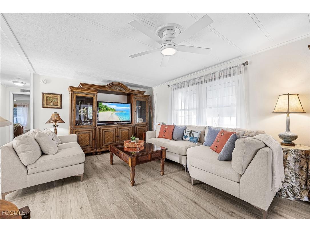 4700 Gulfgate Lane S Saint James City FL 33956 2025020934 image12