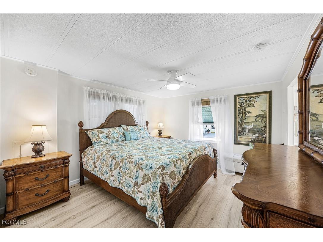 4700 Gulfgate Lane S Saint James City FL 33956 2025020934 image18