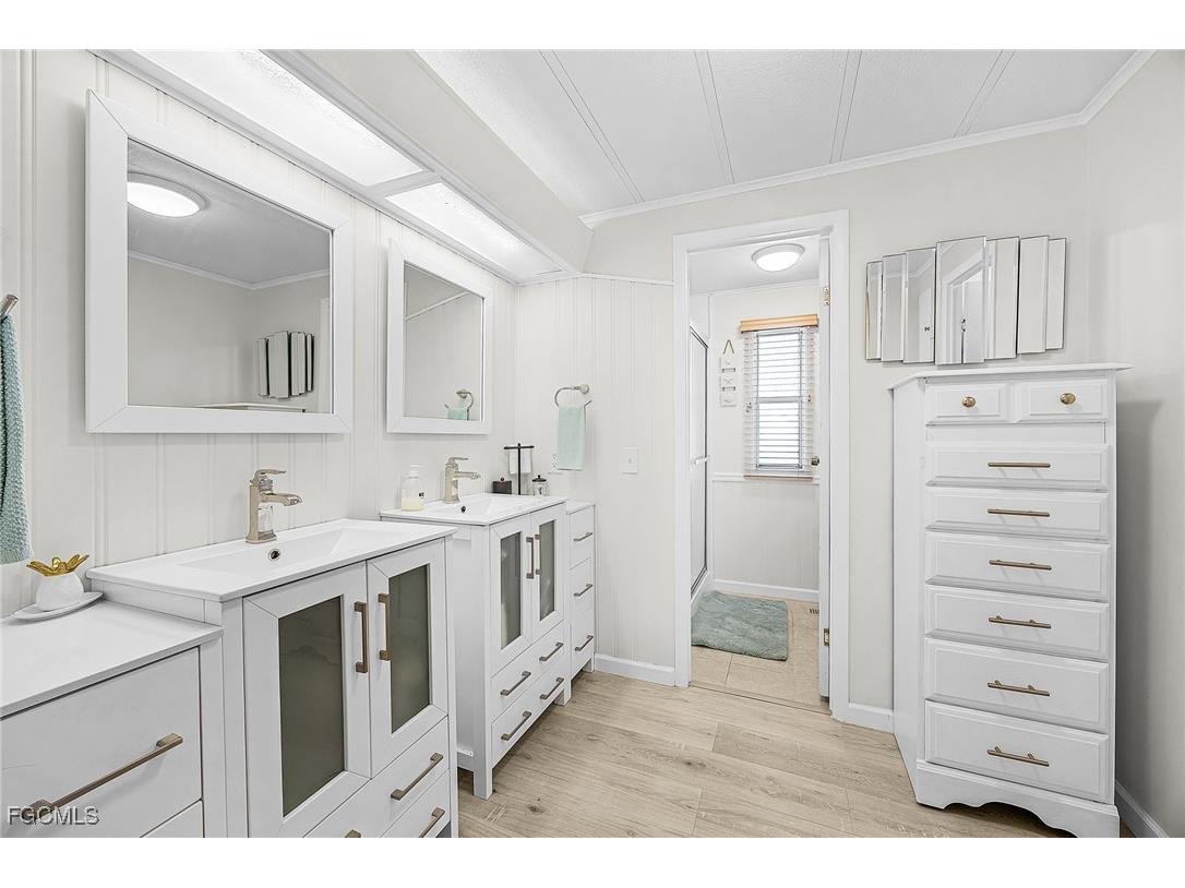 4700 Gulfgate Lane S Saint James City FL 33956 2025020934 image21