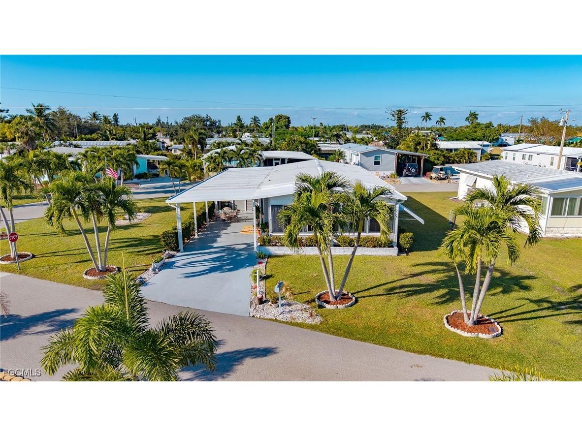 4700 Gulfgate Lane S Saint James City FL 33956 2025020934 image33