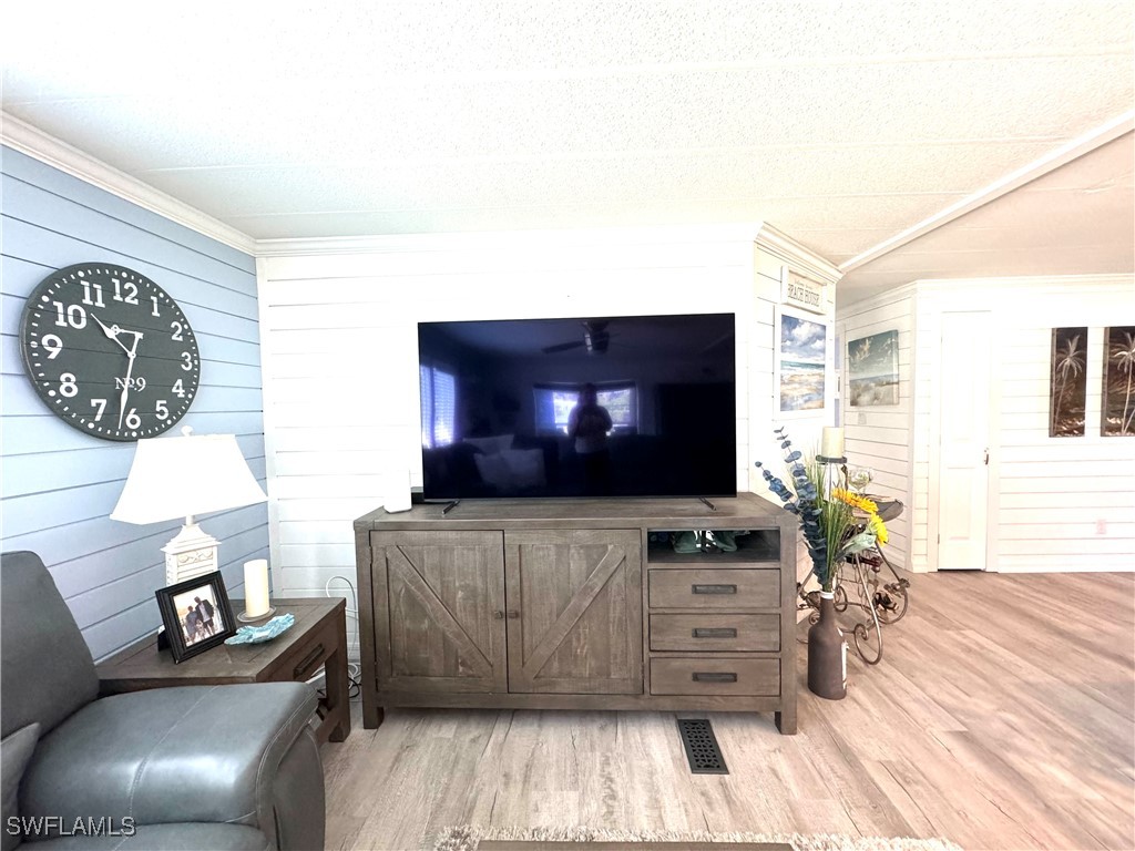 4700 Leilani Lane Bonita Springs FL 34134 225071930 image7