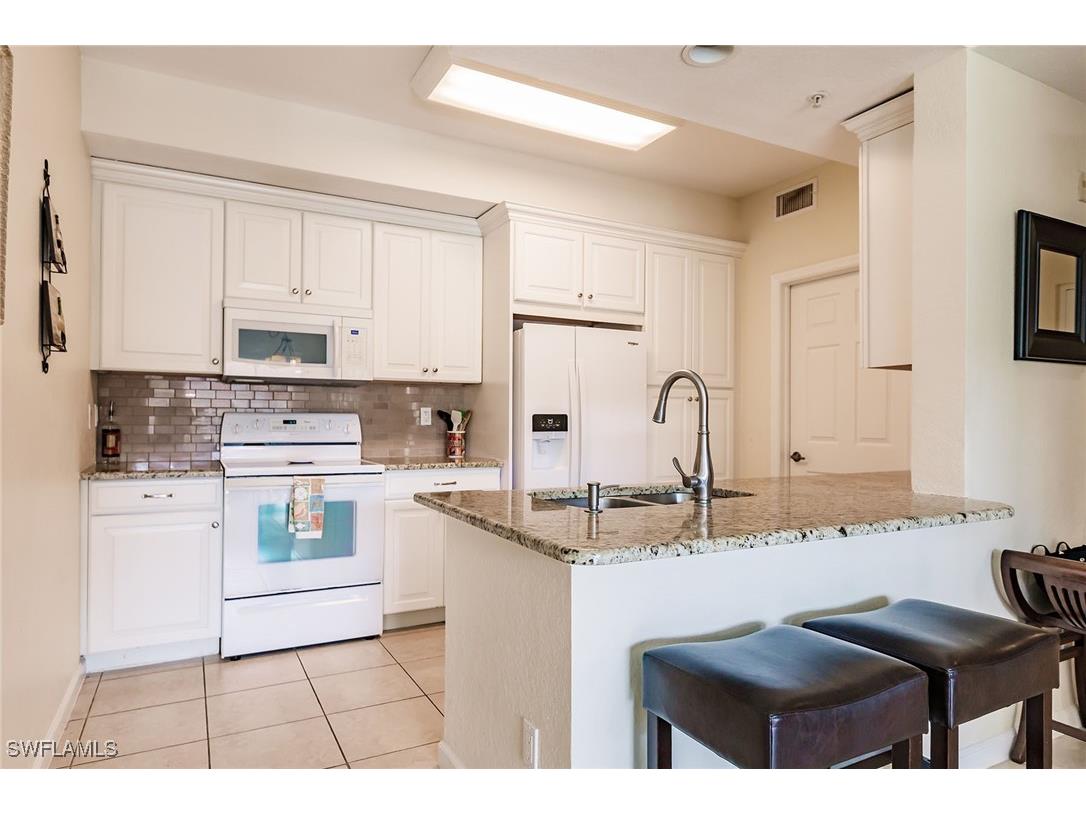 4700 Saint Croix Lane #318 Naples FL 34109 225055104 image10
