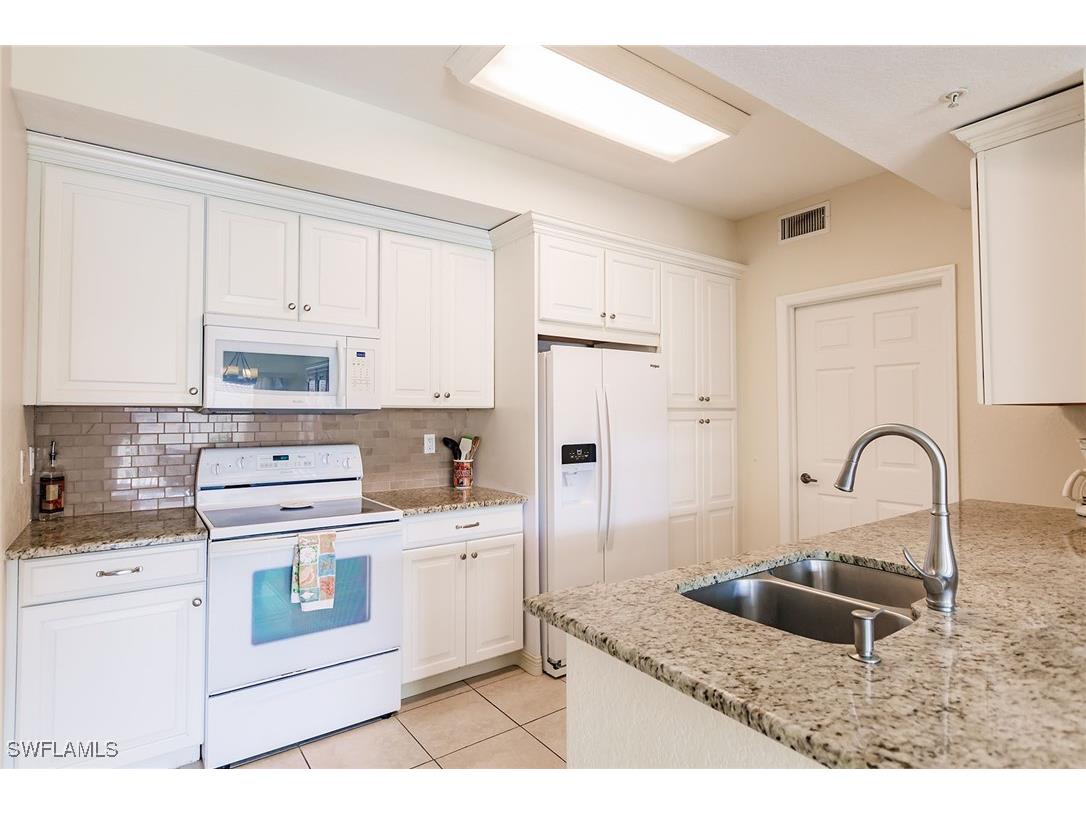 4700 Saint Croix Lane #318 Naples FL 34109 225055104 image11