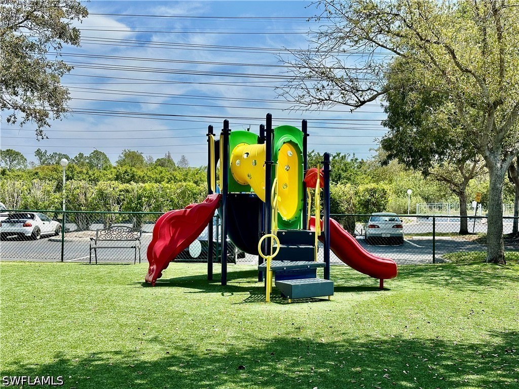 4700 Saint Croix Lane #335 Naples FL 34109 225080891 image41