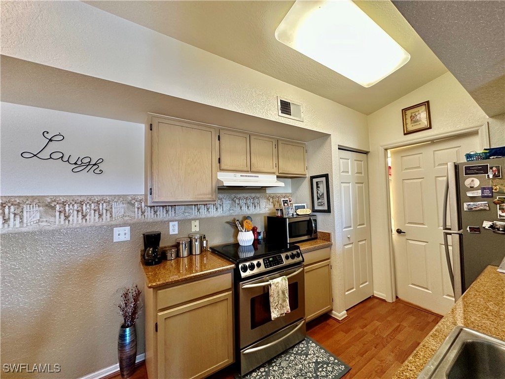 4700 Saint Croix Lane #335 Naples FL 34109 225080891 image8