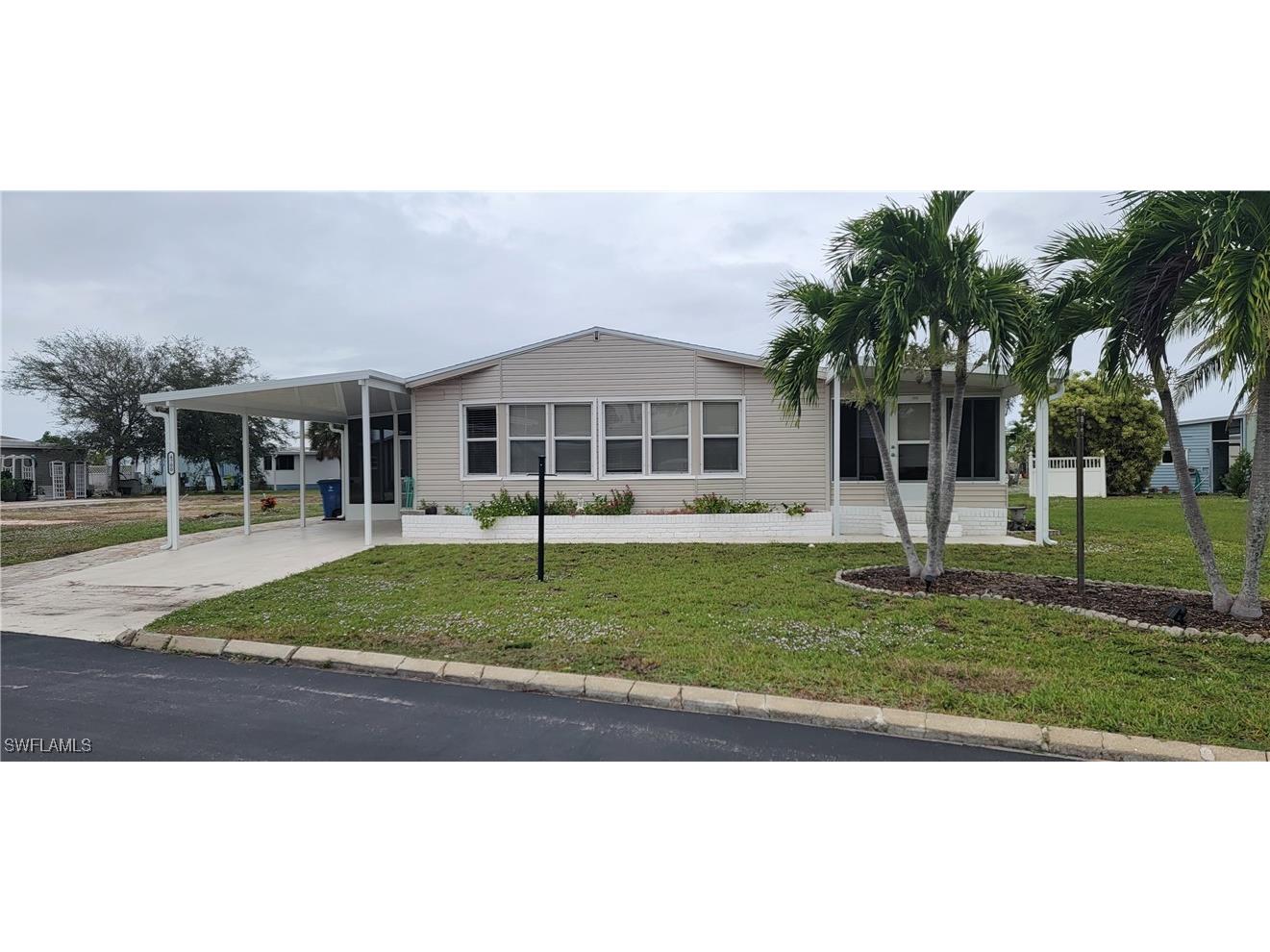 4700 Tahiti Drive Bonita Springs FL 34134 225081244 image2