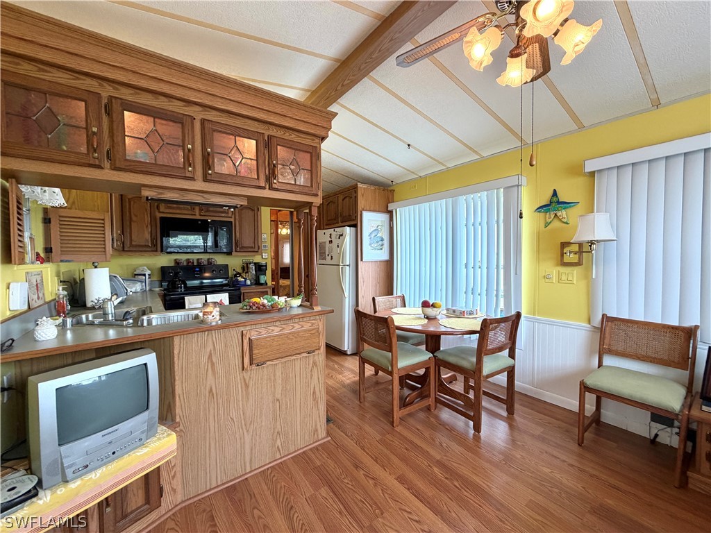 4701 Candlestick Court W Estero FL 33928 226011874 image5