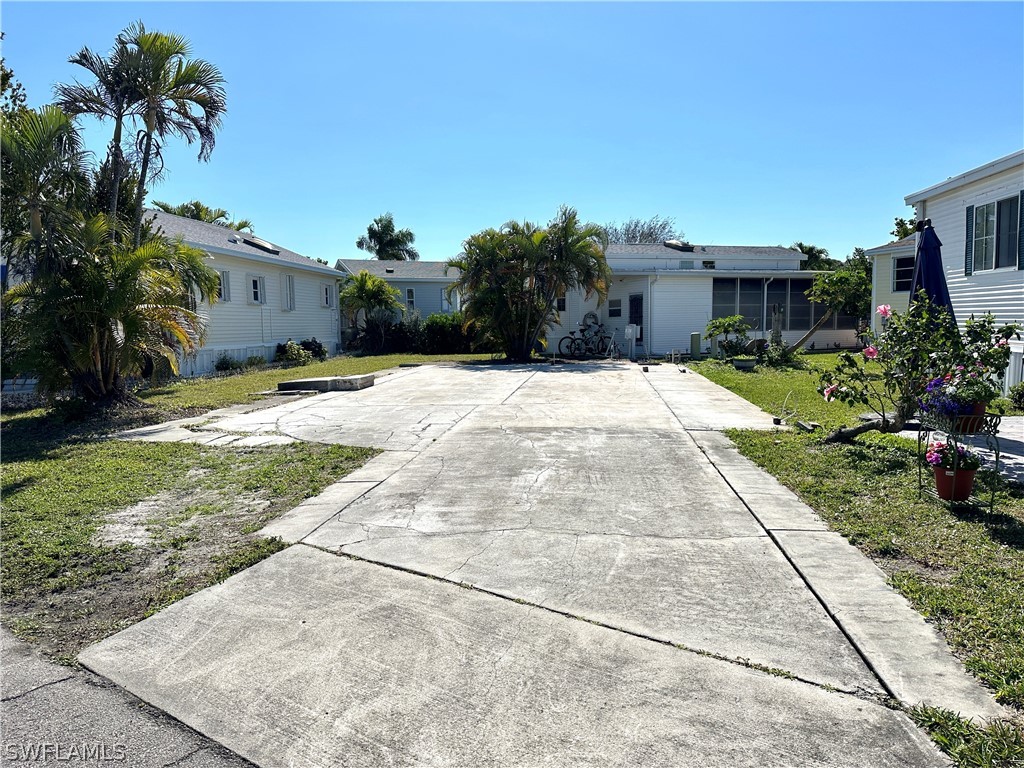 4701 Lafayette Lane W Estero FL 33928 224060174 image1