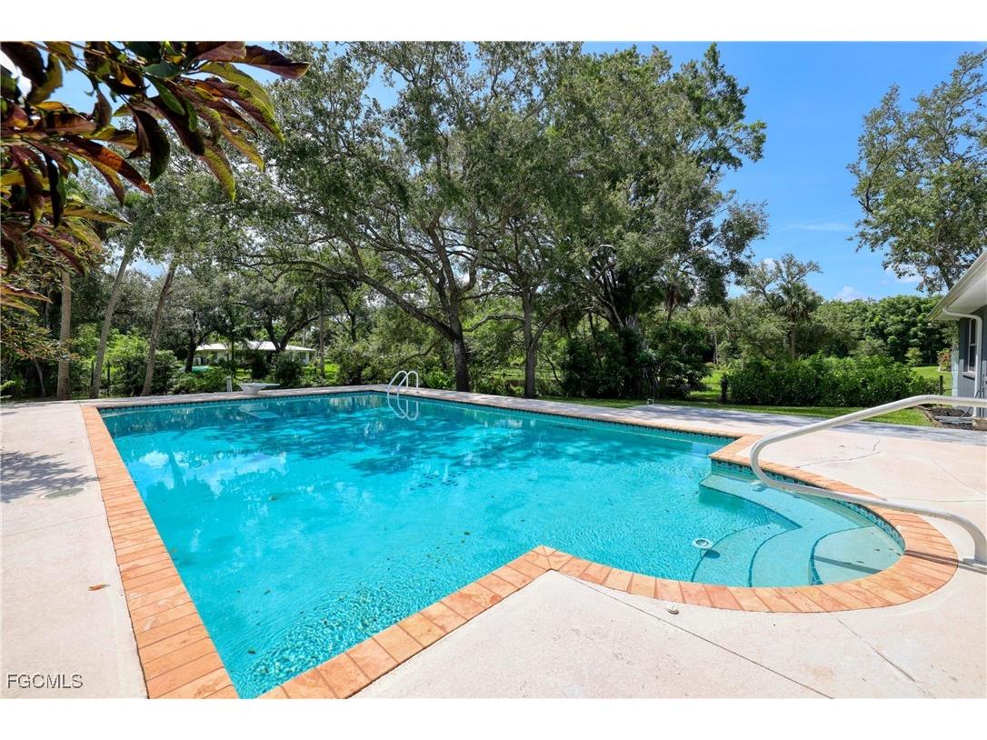 4701 Lone Pine Court Fort Myers FL 33905 2026006406 image39