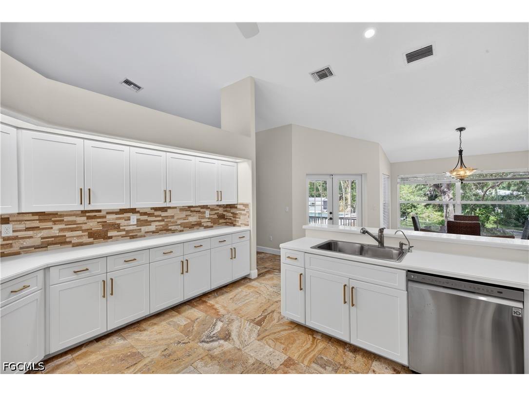4701 Lone Pine Court Fort Myers FL 33905 2026023785 image10