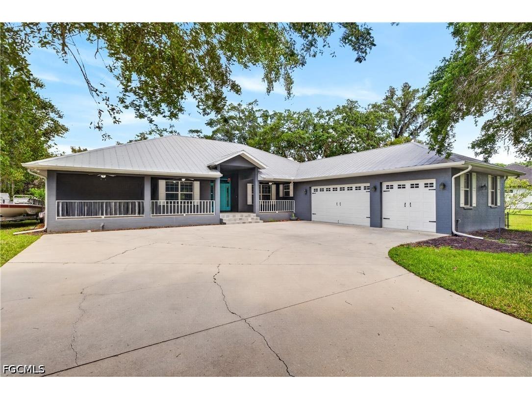 4701 Lone Pine Court Fort Myers FL 33905 2026023785 image3