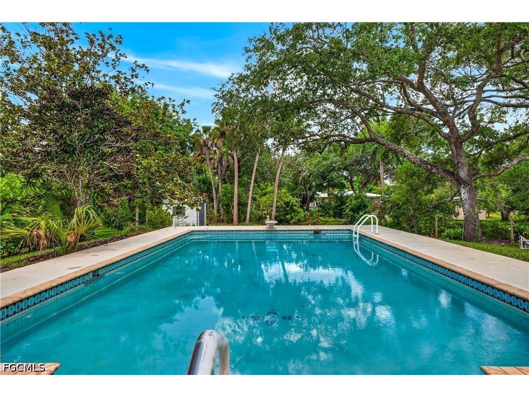 4701 Lone Pine Court Fort Myers FL 33905 2026023785 image38