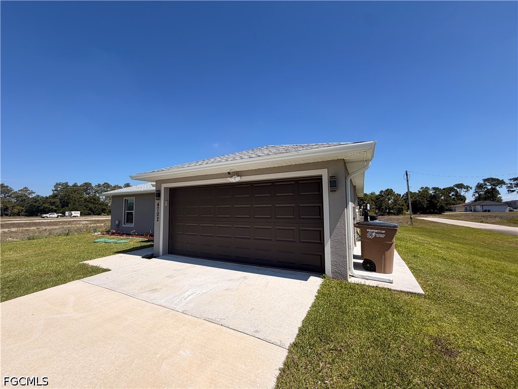4702 Loraine Avenue S Lehigh Acres FL 33976 2026024761 image2
