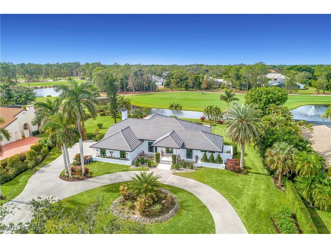 4702 Oak Leaf Drive Naples FL 34119 224103889 image1