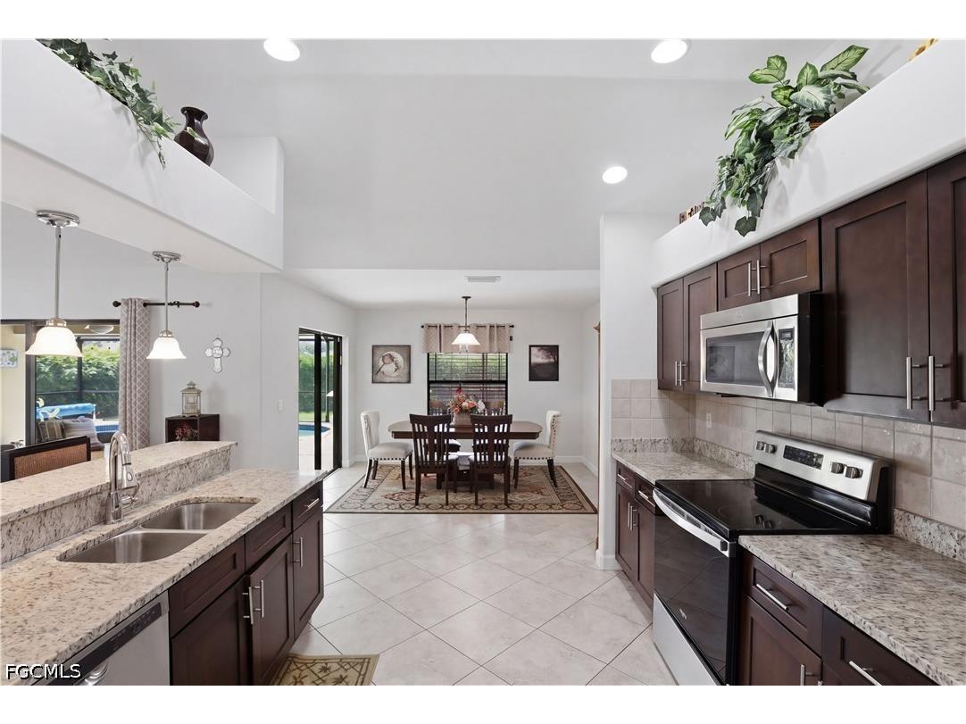 4702 SW 20th Avenue Cape Coral FL 33914 2026016005 image13