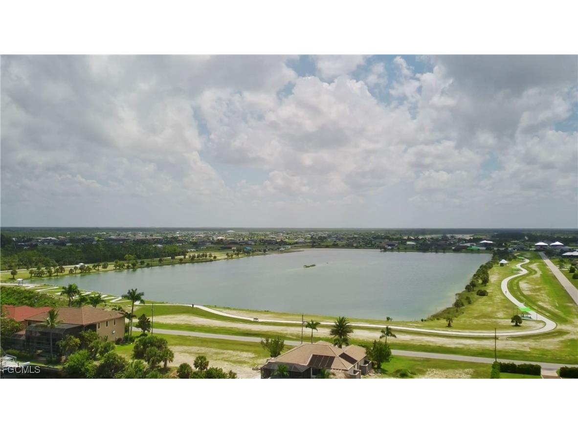 4703 NW 36th Street Cape Coral FL 33993 2025000193 image4