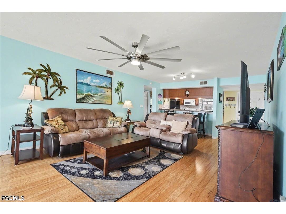 4703 SE 17th Place #205 Cape Coral FL 33904 2026017918 image2