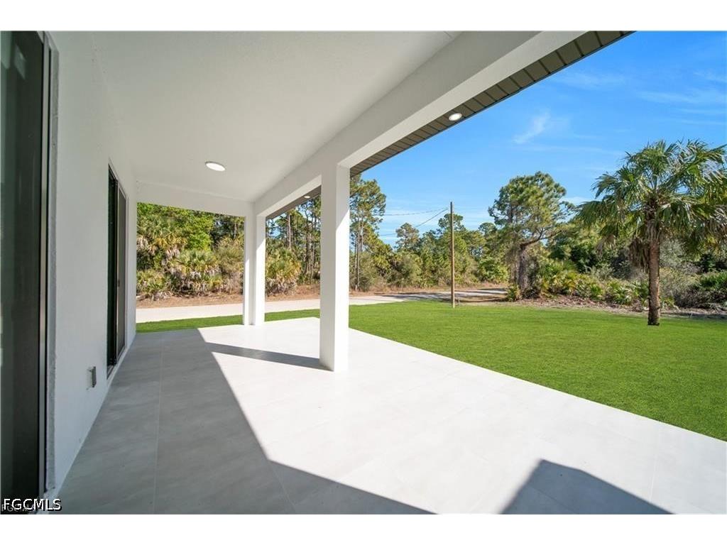 4703 Sara Avenue N Lehigh Acres FL 33971 2026026796 image30