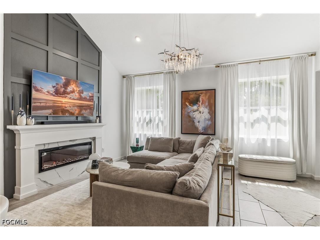 4704 Arboretum Circle #102 Naples FL 34112 2026028867 image1
